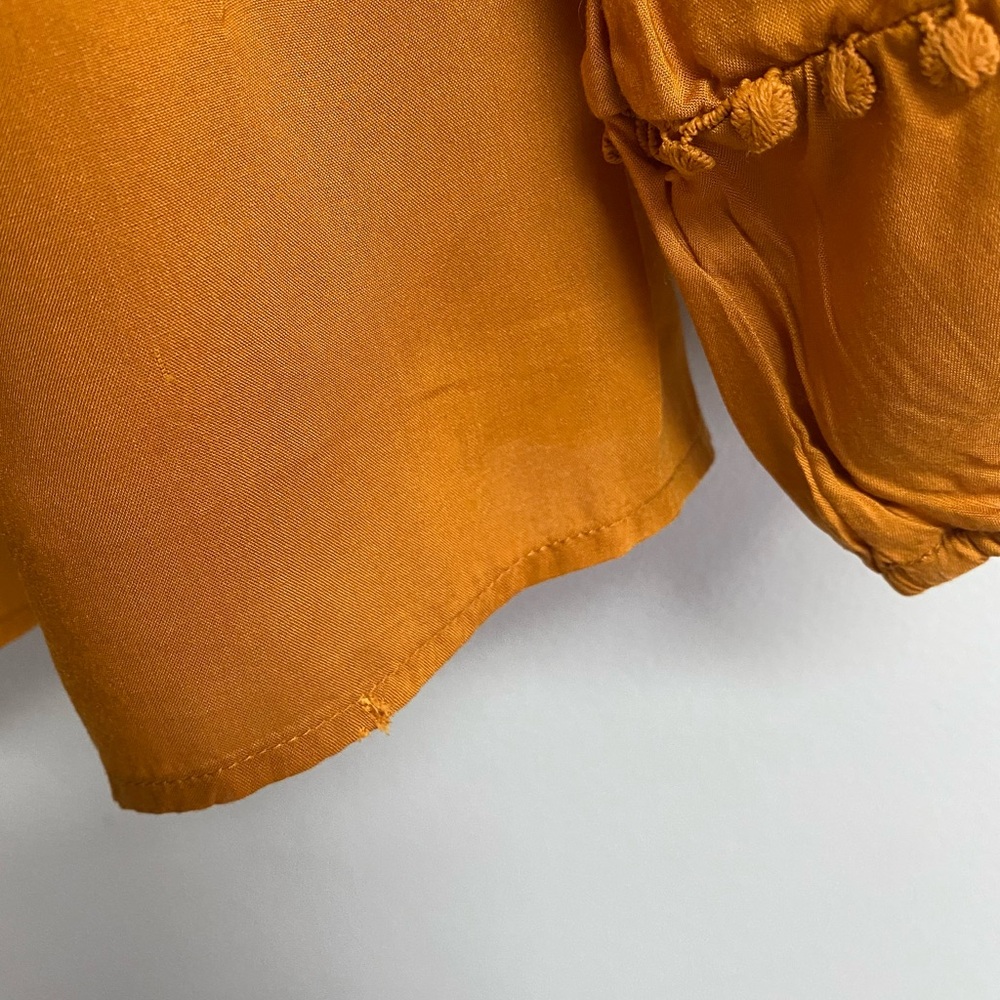 OLD NAVY TOP - XL - Picture 10 of 10